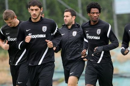 Κερδίζει συμβόλαιο ο Χακβετάτζε