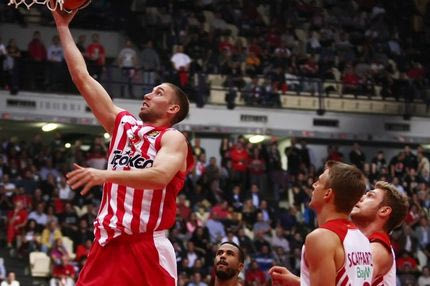 Ο Λοτζέσκι έκλεψε το “πορτοφόλι” του Σάφαρτσικ