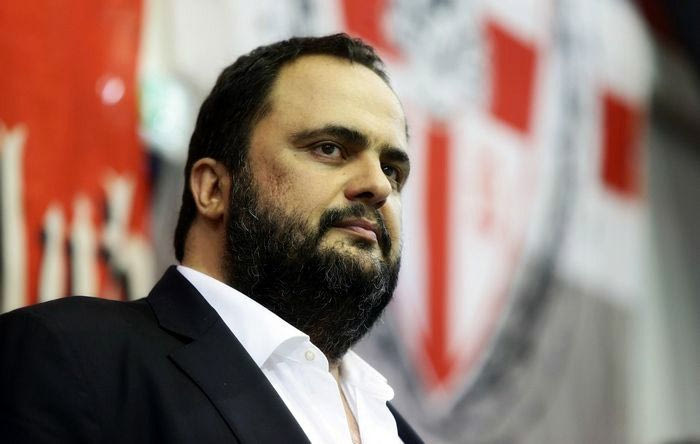 Έχουν απλώσει τα δίχτυα και περιμένουν τι θα… τσιμπήσει