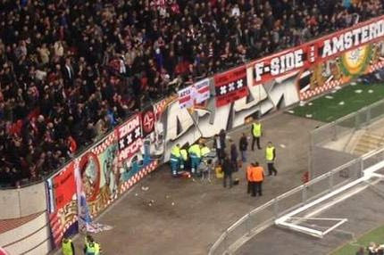 Σε κρίσιμη κατάσταση ο τραυματίας οπαδός του Άγιαξ (video)