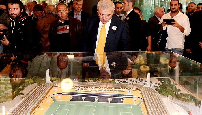 Στο ΥΠΕΚΑ ο Μελισσανίδης