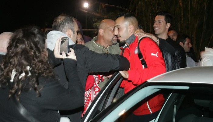 Αποθέωση στο Ρέντη (photos)