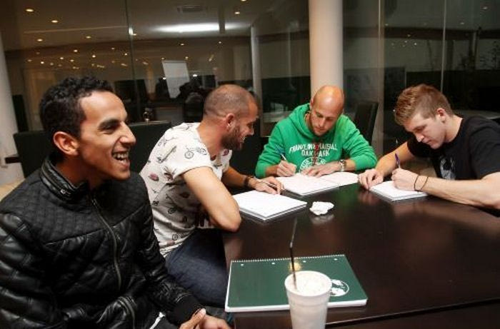 Μαθήματα ελληνικών στους παίκτες του Παναθηναϊκού