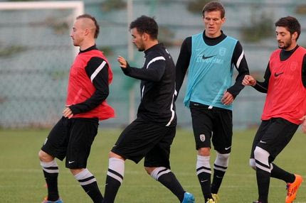 Στη βάση τους οι διεθνείς, ατομικό ο Βίτορ