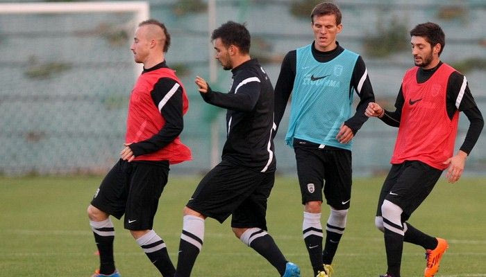 Στη βάση τους οι διεθνείς, ατομικό ο Βίτορ