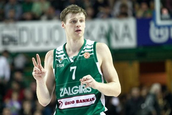 Ο Πότσιους την ασίστ της βραδιάς