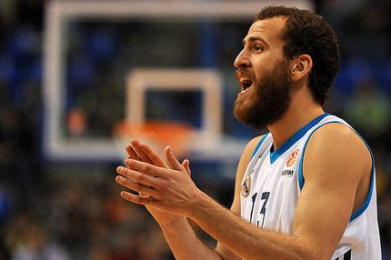 Στη Ρεάλ μέχρι το 2018 ο Ροντρίγκεθ