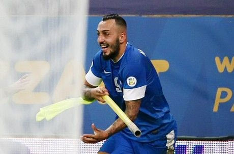 Η κάμερα του Contra.gr στο Βουκουρέστι (videos)