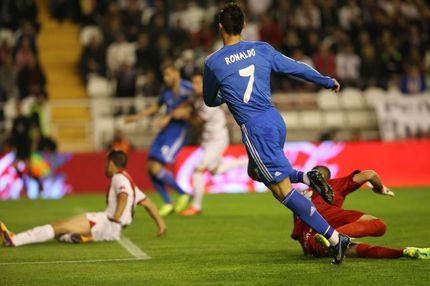 Ο Ρονάλντο πέτυχε κοριτσάκι με σουτ