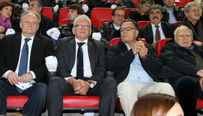 Σαρρής: “Θα νικήσουμε και στη Ρουμανία”