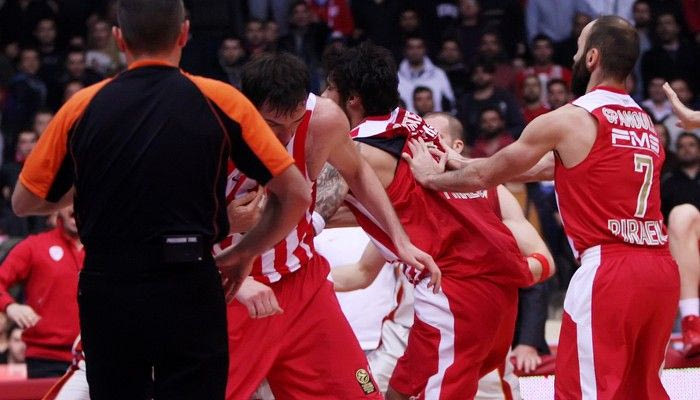 Απειλείται ο Ολυμπιακός