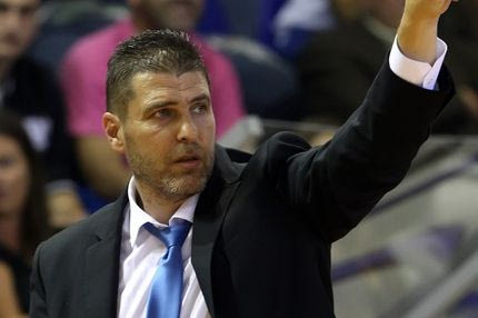 Σκαραφίγκας: “Το πρώτο μας διπλό”. Καλαφατάκης: “Στο τέλος ξυρίζουν το γαμπρό”