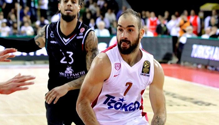 Σπανούλης, Πέτγουεϊ, θέαμα