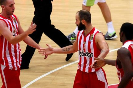 Κολοσσός-Ολυμπιακός 61-94