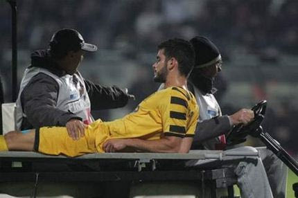 Η στιγμή του τραυματισμού του Τριανταφυλλάκου