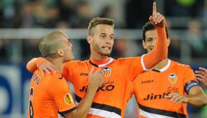 Πρόκριση για οκτώ, ζωντανός ο ΑΠΟΕΛ