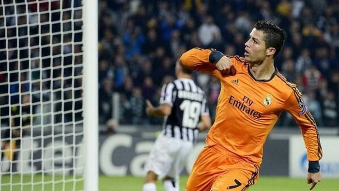 Γράφει ιστορία ο Ρονάλντο