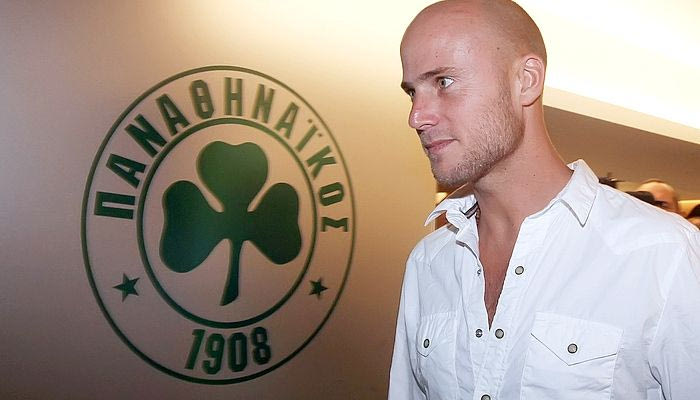 Με τρέλα και κορδέλα