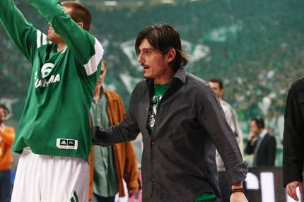 Γιαννακόπουλος: “Οι αιώνιοι δεύτεροι σκούζουν”