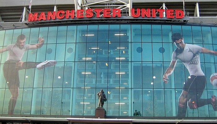 Πρό(σ)κληση στο “Θέατρο των Ονείρων”