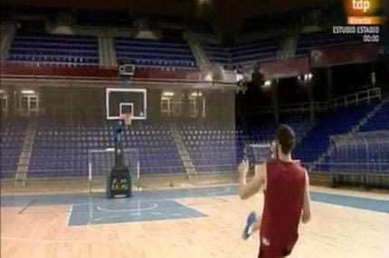 Τρίποντο με το πόδι ο Χουέρτας