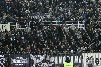 Διχασμός στην κερκίδα της Ν.Σμύρνης