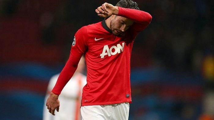 Χάνει Φαν Πέρσι για ένα μήνα η Γιουνάιτεντ