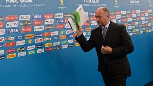 Σκολάρι: “Επιτρέπω μόνο το νορμάλ σεξ, όχι τα ακροβατικά!”