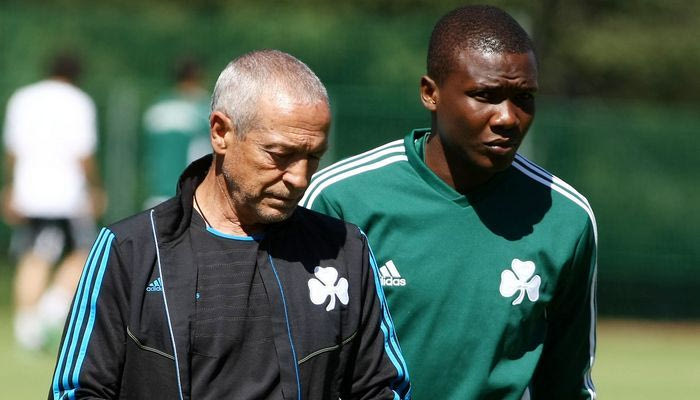 Υπέγραψε ο Φερέιρα, αντίο από Σιμάο