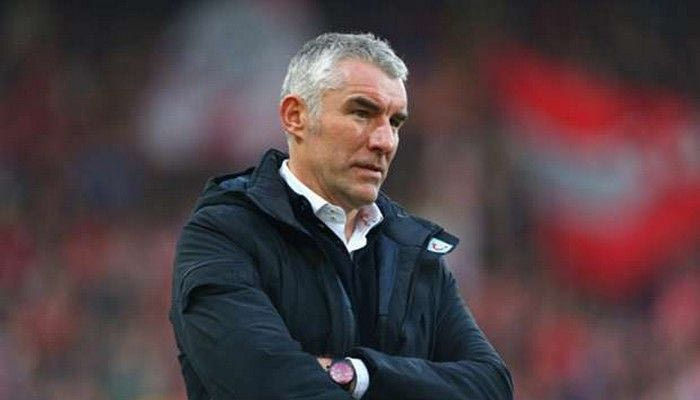 Τέλος ο Σλόμκα