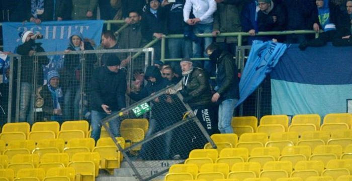 Επεισόδια και συλλήψεις οπαδών στη Βιέννη