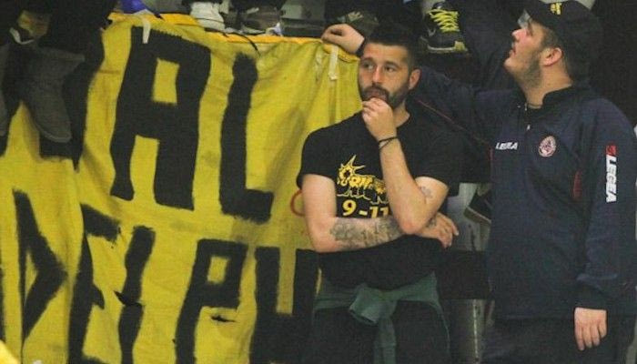 Βαθιά υπόκλιση σε ένα φίλο…