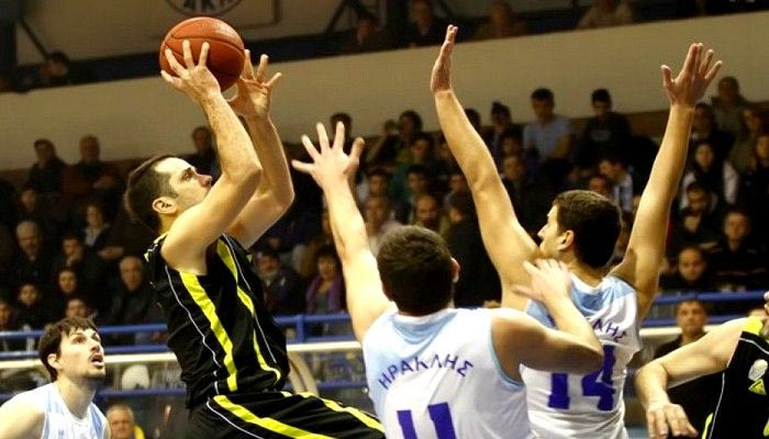 11η αγ.: “Άλωσε” το Ιβανώφειο η ΑΕΚ