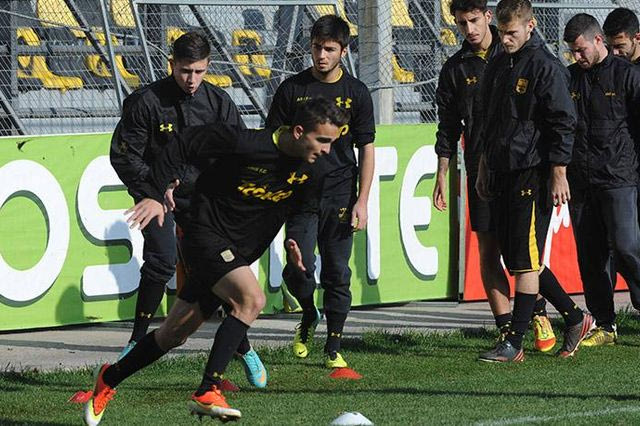 Χωρίς Πουλίδο, Αγκάνθο, Τάτο η προπόνηση