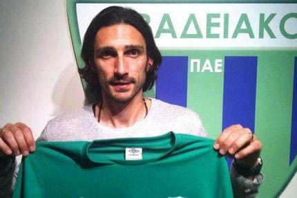 Ανακοίνωσε τον Χαραλάμπους