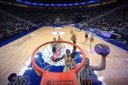 Έσβησε τα φώτα ο Ντόρσεϊ