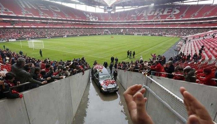 H Λισαβόνα αποχαιρετά τον Εουσέμπιο (photos+video)