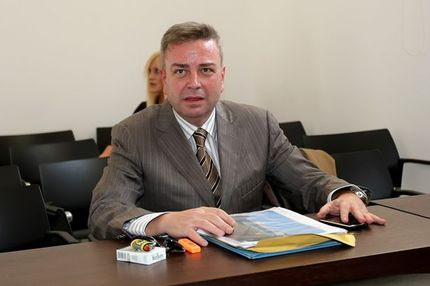 “Οργανωμένοι τραμπούκοι σε αποστολή”!