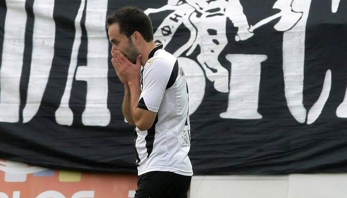 Ρήξη χιαστού ο Λαμπρόπουλος