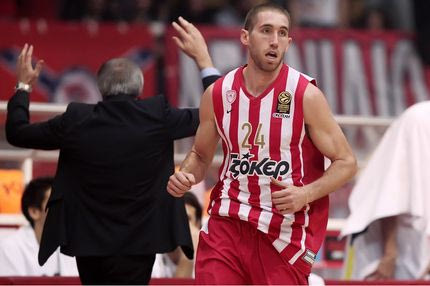 Λοτζέσκι: “Ακόμη προσαρμόζομαι”