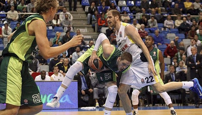 Μάλαγα – Φενέρμπαχτσε 89-75