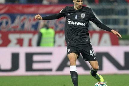 Μέσα όλες τις μεταγραφές