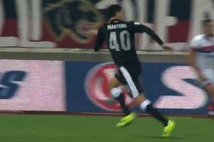 Το ντεμπούτο του Μάρτενς σε video