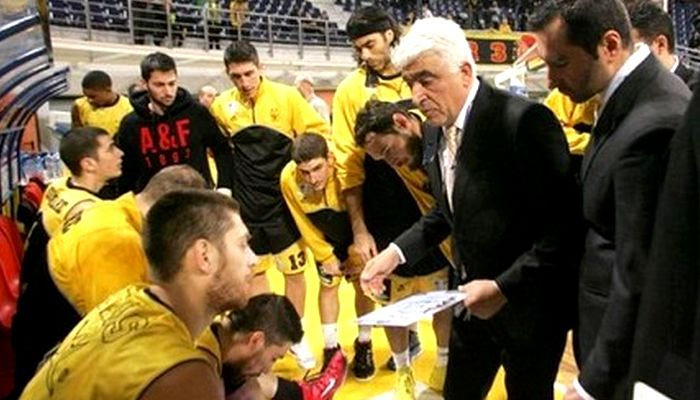 Μουρατίδης: “Το πρόβλημα σήμερα δεν ήταν ο προπονητής”