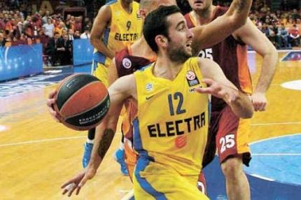 Για άλλα τρία χρόνια στη Μακάμπι ο Οχαγιόν