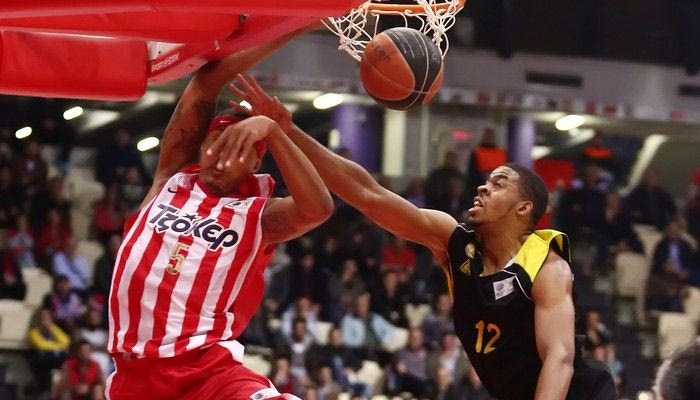 Απαγορεύτηκε η μετακίνηση οπαδών του Ολυμπιακού