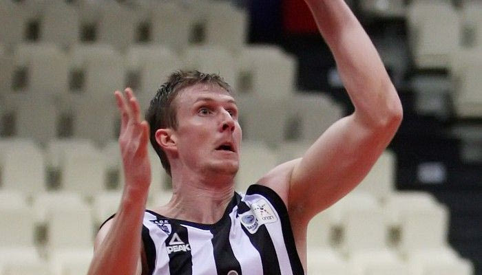 Παίζει με Ίκαρο ο Πέιν