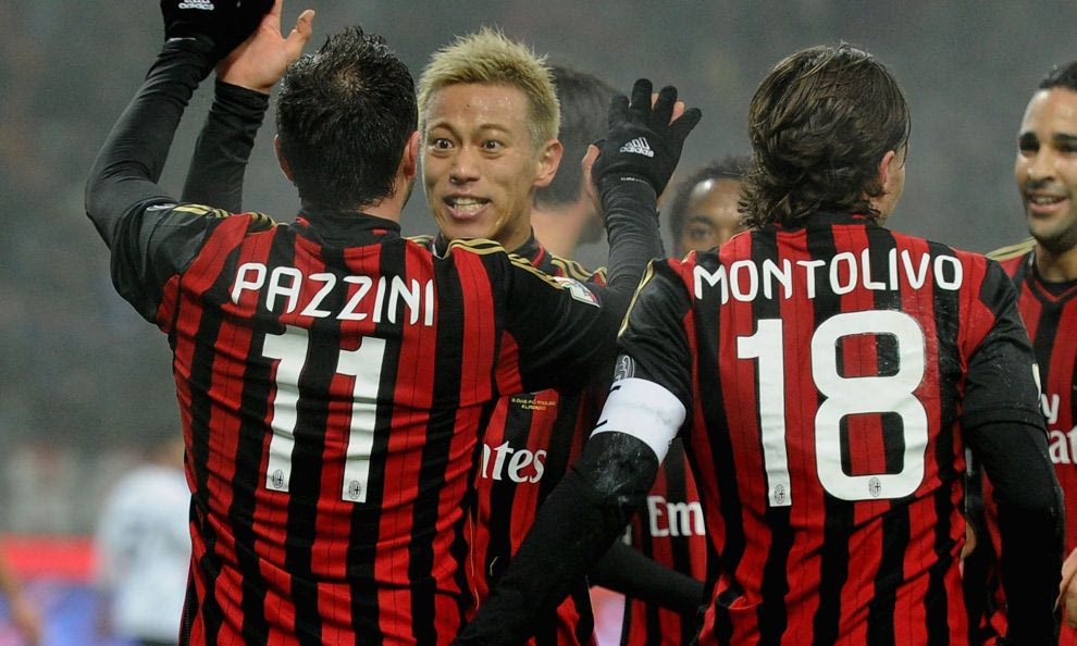 Φάση των 16: Ανάσα για Μίλαν υπό το βλέμμα του Ζέεντορφ