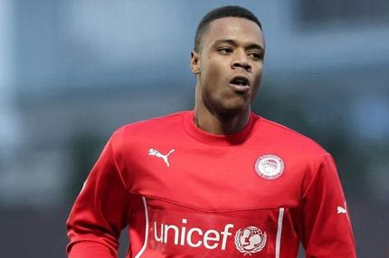 Ο Πελέ στην αποστολή για Αστέρα