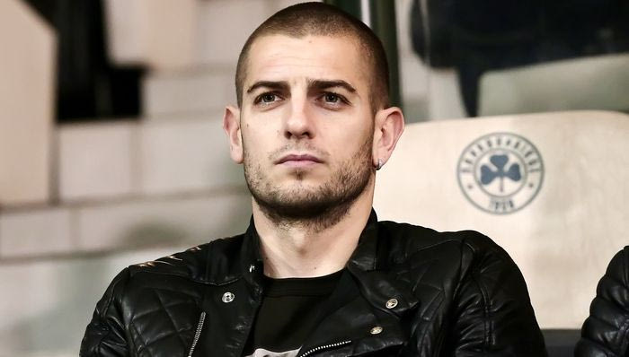 Το πρώτο χειροκρότημα για τον Πέτριτς